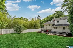 799 Millbrook Rd, River Edge, NJ 07661 - Photo 27