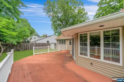 42 Heatherhill Road, Cresskill, NJ 07626 - Photo 29