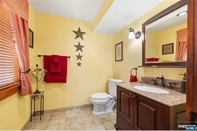 225 Lafayette Avenue, Westwood, NJ 07675 - Photo 9
