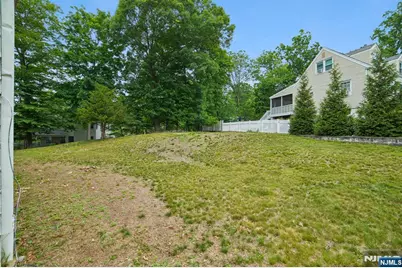 72 Lake Drive, Wayne, NJ 07470 - Photo 31
