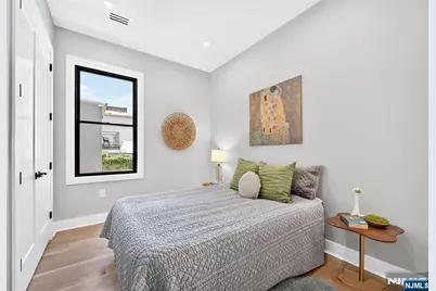172 Griffith Street 2 #2, Jersey City, NJ 07307 - Photo 23