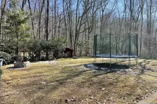 60 Eileen Dr, Mahwah, NJ 07430 - Photo 21