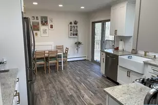 60 Eileen Dr, Mahwah, NJ 07430 - Photo 5