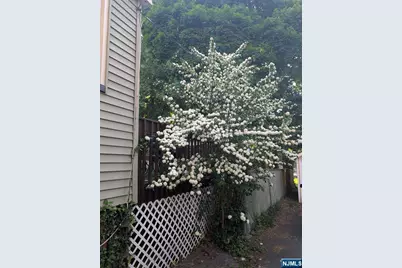 43 Brighton Avenue, East Orange, NJ 07017 - Photo 35