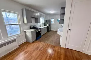 131 W Ramapo Ave, Mahwah, NJ 07430 - Photo 5