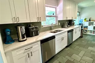 608 Ogden Ave, Teaneck Township, NJ 07666 - Photo 5