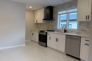 330 E Ruby Ave, Palisades Park, NJ 07650 - Photo 3