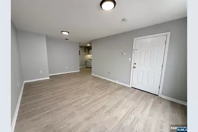 34 Auburn Street 3 #3, Paterson, NJ 07501 - Photo 5