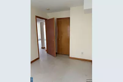 504 2nd Avenue 1st Floor #1st Floor, Lyndhurst Township, NJ 07071 - Photo 23