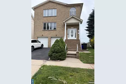 504 2nd Avenue 1st Floor #1st Floor, Lyndhurst Township, NJ 07071 - Photo 1