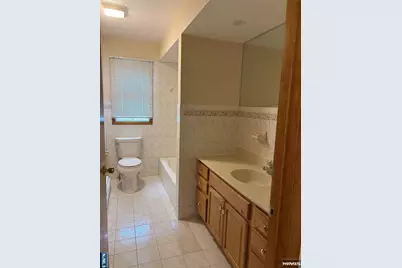 504 2nd Avenue 1 Plus In-La #1 plus In-La, Lyndhurst Township, NJ 07071 - Photo 11
