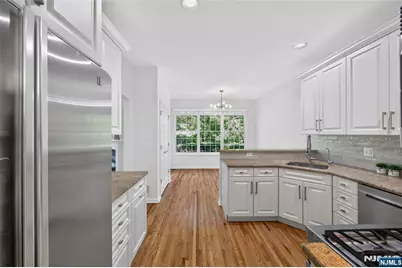 6 Schweinberg Drive R #R, Roseland, NJ 07068 - Photo 7