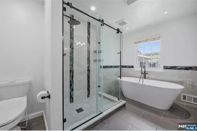 6 Schweinberg Drive R #R, Roseland, NJ 07068 - Photo 31