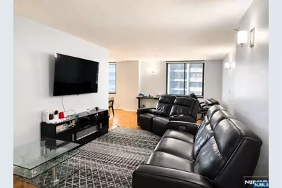 316 Prospect S6G #S6G, Hackensack, NJ 07601 - Photo 5