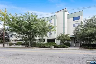 850 Main 2G, Hackensack, NJ 07670 - Photo 1