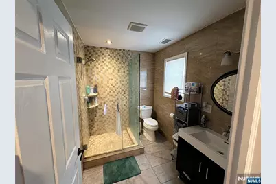 601 10th Street, Carlstadt, NJ 07072 - Photo 7