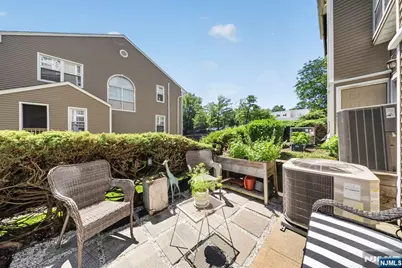 513 Windsor Drive, Palisades Park, NJ 07650 - Photo 39