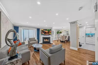 513 Windsor Drive, Palisades Park, NJ 07650 - Photo 3