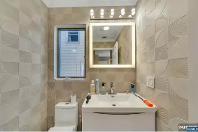 573 Kearney, Cliffside Park, NJ 07010 - Photo 27