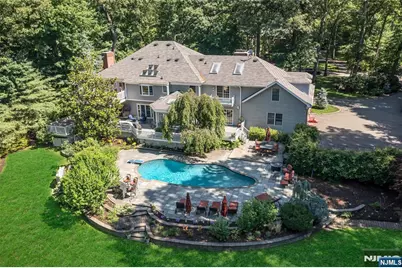 27 Cameron Road, Saddle River, NJ 07458 - Photo 3