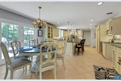 63 Pleasant Avenue, Saddle River, NJ 07458 - Photo 17