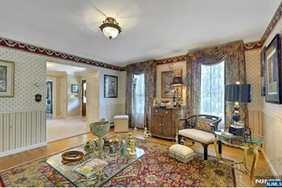 63 Pleasant Avenue, Saddle River, NJ 07458 - Photo 9