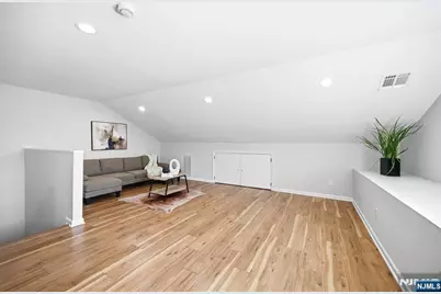 77 Chestnut Street, Lodi, NJ 07644 - Photo 37