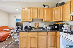 108 E Main St, Paterson, NJ 07522 - Photo 9