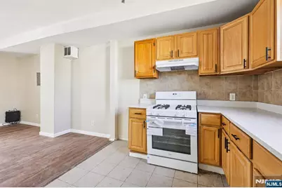 108 E Main Street, Paterson, NJ 07522 - Photo 15