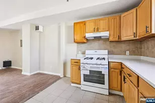 108 E Main St, Paterson, NJ 07522 - Photo 15