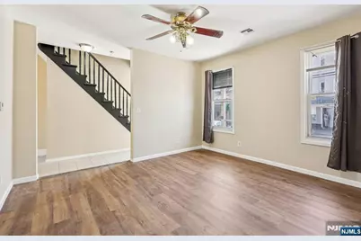 108 E Main Street, Paterson, NJ 07522 - Photo 25