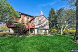 10 Woodmere Rd, Caldwell, NJ 07006 - Photo 35