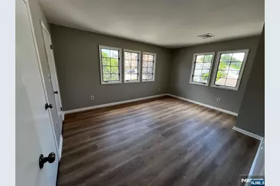 301 Bloomfield Avenue 3 #3, Nutley, NJ 07110 - Photo 25