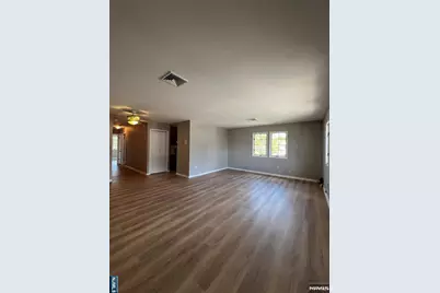 301 Bloomfield Avenue 3 #3, Nutley, NJ 07110 - Photo 3