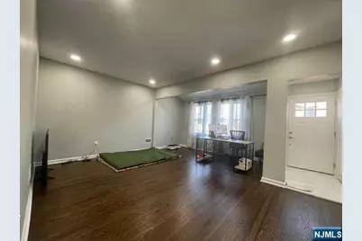 343 Kaplan Avenue, Hackensack, NJ 07601 - Photo 15