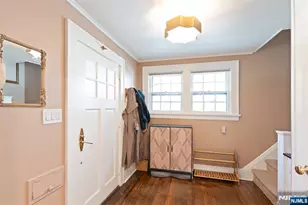 529 Wyndham Rd, Teaneck Township, NJ 07666 - Photo 9