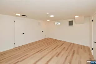 2 Kershner Pl, Fair Lawn, NJ 07410 - Photo 27