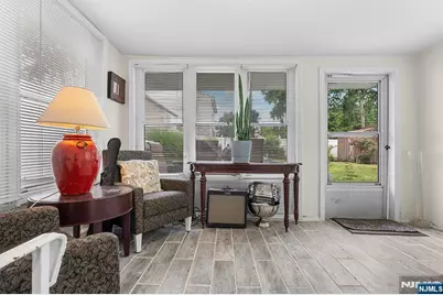 94 Phelps Avenue, Bergenfield, NJ 07621 - Photo 31