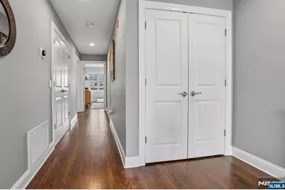 200 Laird Avenue 201 #201, Cliffside Park, NJ 07010 - Photo 31