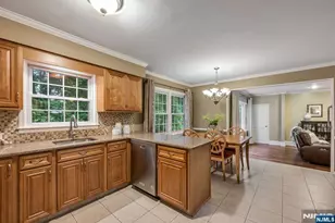 27 Cobblestone Ln, Ramsey, NJ 07446 - Photo 11
