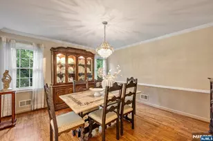 27 Cobblestone Ln, Ramsey, NJ 07446 - Photo 9