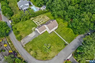 1 Canoe, Roseland, NJ 07068 - Photo 3