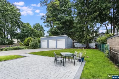 26 N Willow Street 2 #2, Montclair, NJ 07042 - Photo 25
