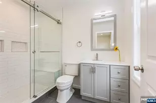 26 N Willow Street 2, Montclair, NJ 07042 - Photo 13