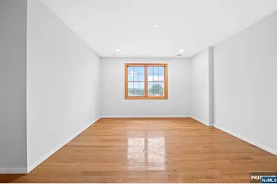 176 Union Avenue 8 #8, Rutherford, NJ 07070 - Photo 9