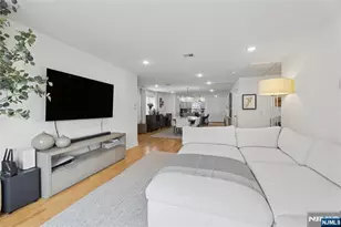 518 8th St, Lyndhurst Township, NJ 07071 - Photo 19