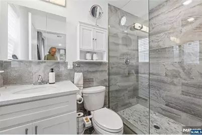 518 8th Street, Lyndhurst Township, NJ 07071 - Photo 17
