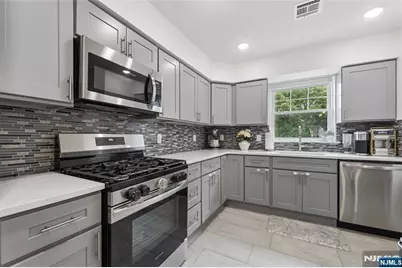 518 8th Street, Lyndhurst Township, NJ 07071 - Photo 11