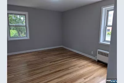 2330 Linwood Avenue 3G #3G, Fort Lee, NJ 07024 - Photo 5