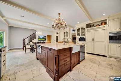 837 Apple Ridge Road, Franklin Lakes, NJ 07417 - Photo 15